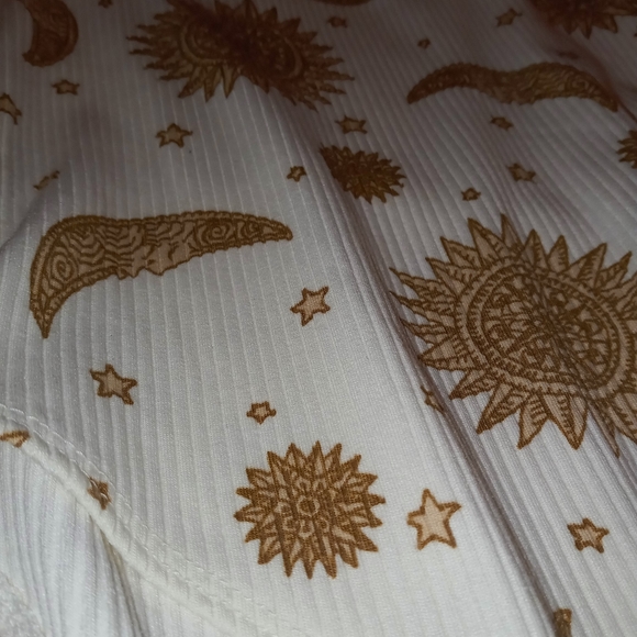 Forever 21 Star Sun And Moon Bodysuit, white color - Picture 3 of 5